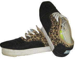 Toms Womens Sneakers Size 8W  Black & Camo Print Canvas Lace Up